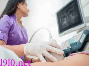 متى يظهر كيس الحمل على الموجات فوق الصوتية ومتى يمكن سماع دقات قلب الجنين؟